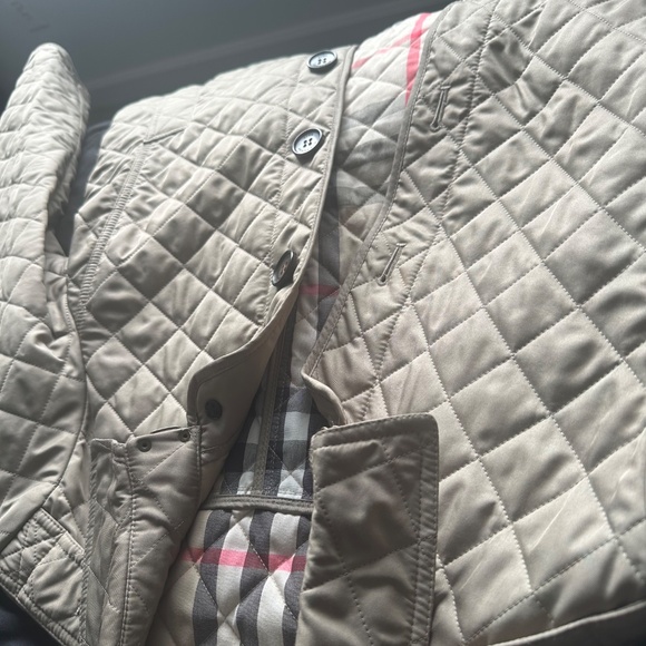 Burberry trench coat - Picture 4 of 5